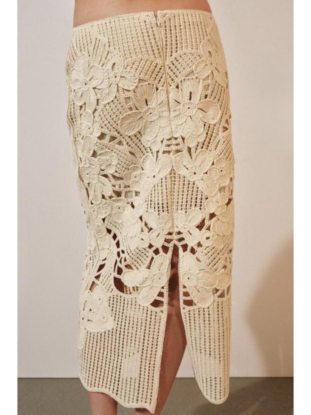 ZARA ZW COLLECTION CROCHET MIDI SKIRT - Picture 3 of 8